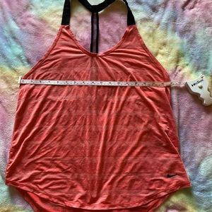 NIKE “dry fit” tank